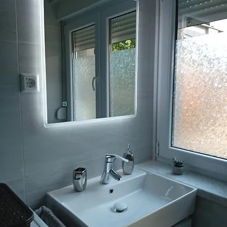 Vitez Apartman * Vitez