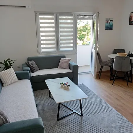 Apartament Vitez Apartman *
